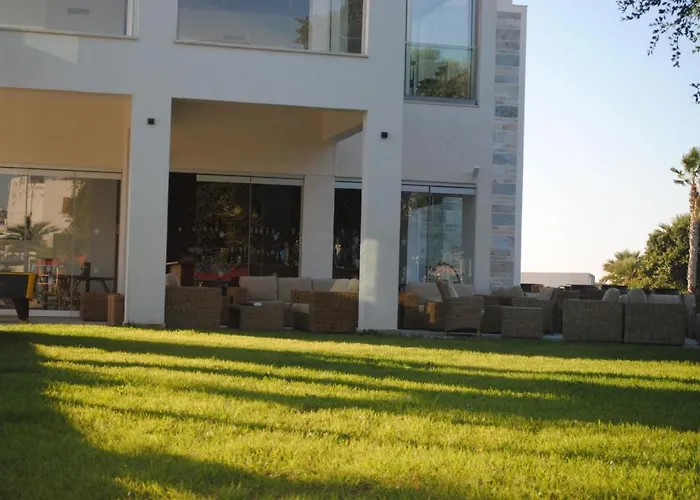 Gold Lagoon Kosher - By Amphora & Szálloda