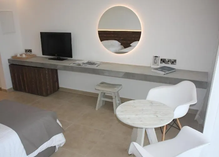 Gold Lagoon Kosher - By Amphora &