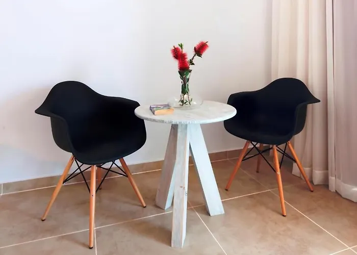 Gold Lagoon Kosher - By Amphora & 4* Paphos