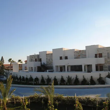 Gold Lagoon Kosher - By Amphora & מלון Paphos