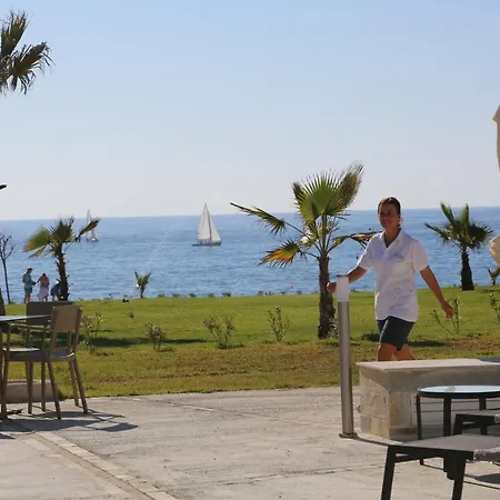 Hotell Gold Lagoon Kosher - By Amphora & Paphos